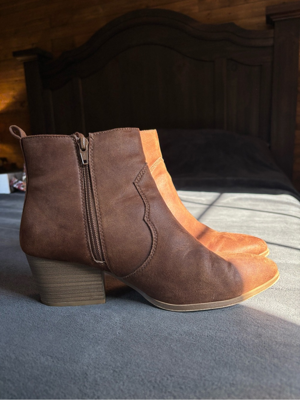 Women’s Time And True Booties Size 9